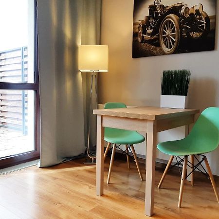 Apartamenty Lubin - Kamieniczka W Centrum Bagian luar foto